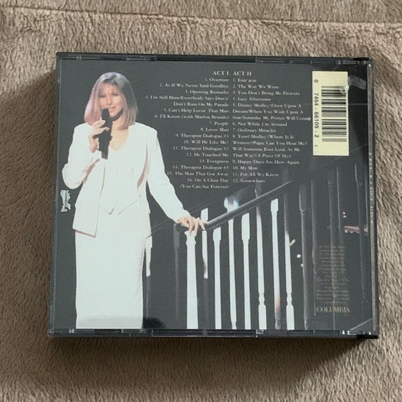 Barbra Streisand - The Concert Live at Madison Square Garden - NYC - Picture 6 of 7